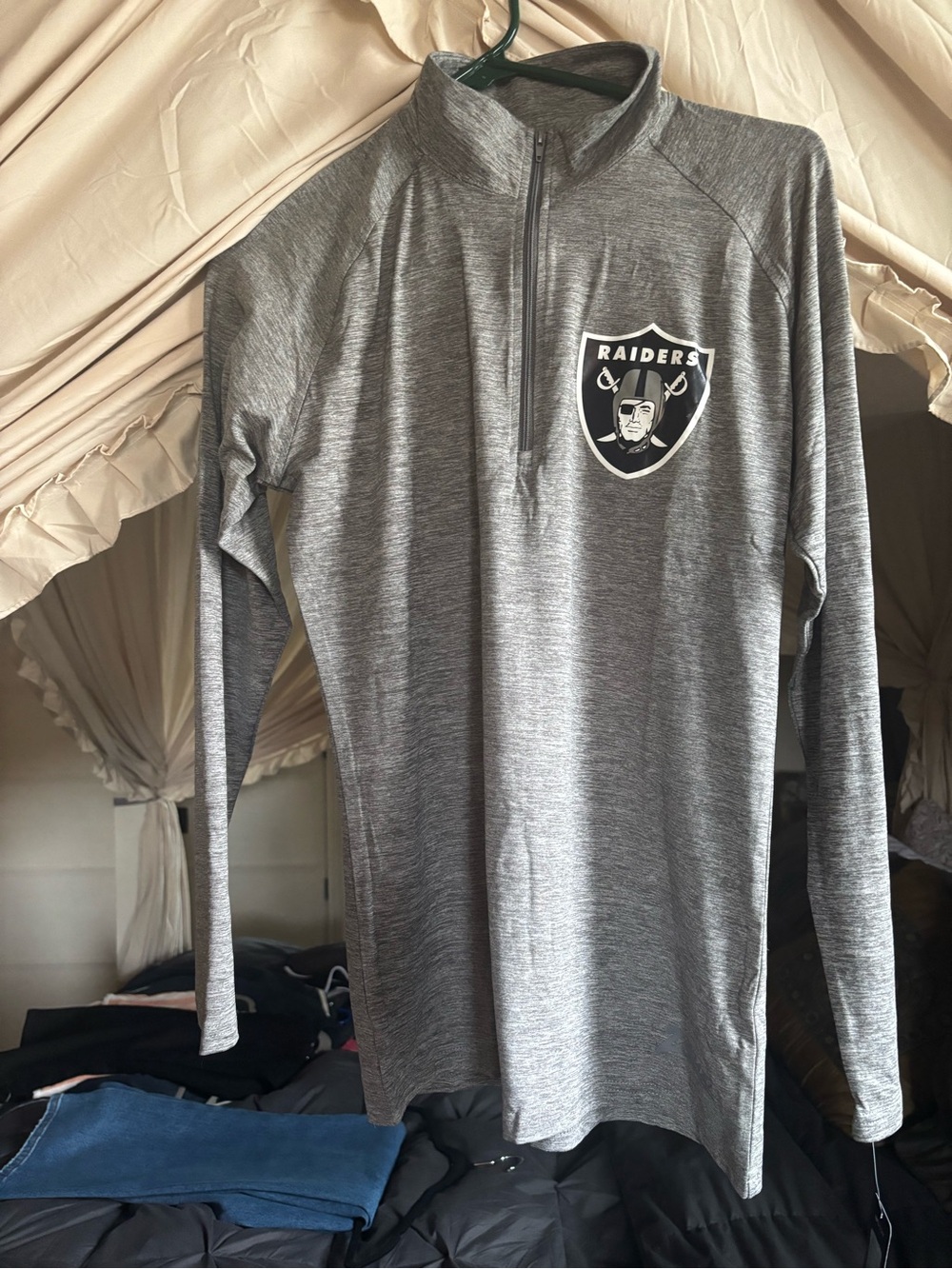 Majestic Las Vegas Raiders NFL Team Apparel 1/4 Zip Pullover 1/4 Zip Pullover
